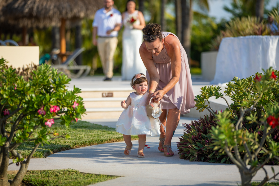IBEROSTAR PLAYA MITA wedding - destination wedding photographer Cole Hofstra