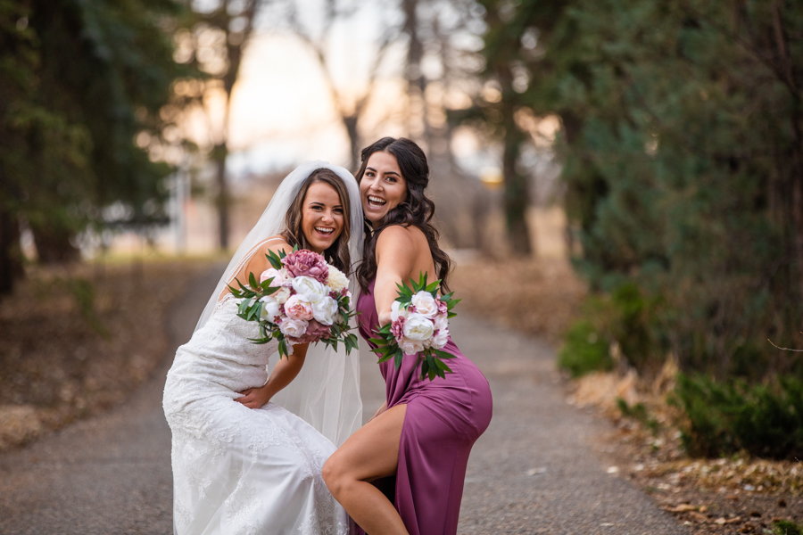 The Norland weddings - The Norland Lethbridge - Lethbridge wedding venue - wedding party portraits