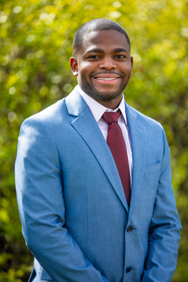 Calgary Headshot Photographer - corporate photographer in calgary