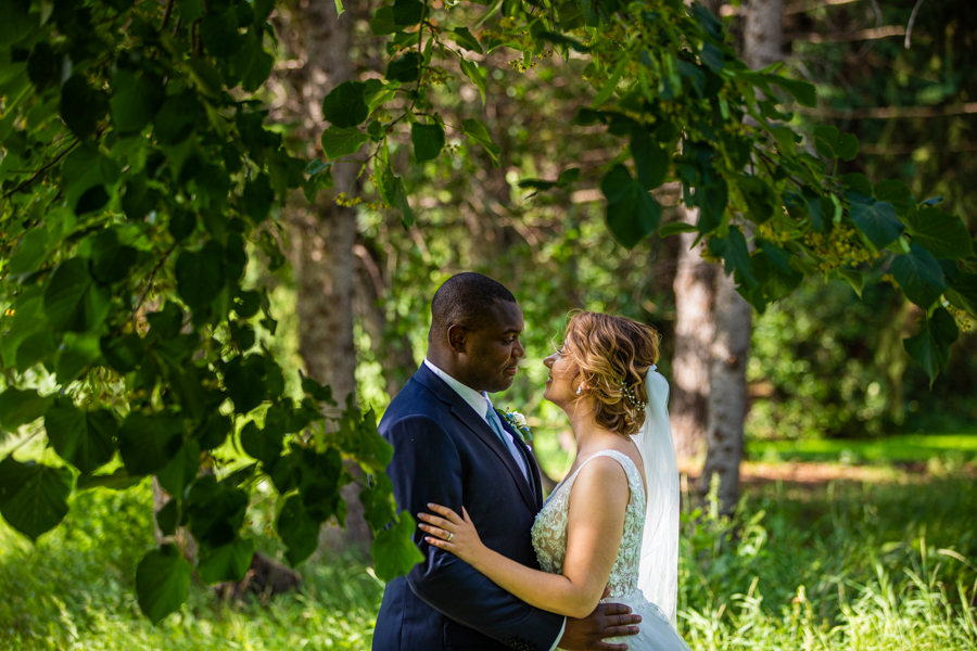 bride and groom at riverside golf course in Edmonton