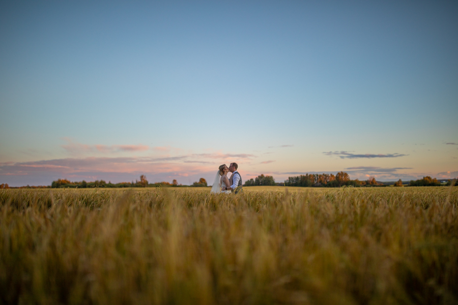 Pine and pond wedding ocuple